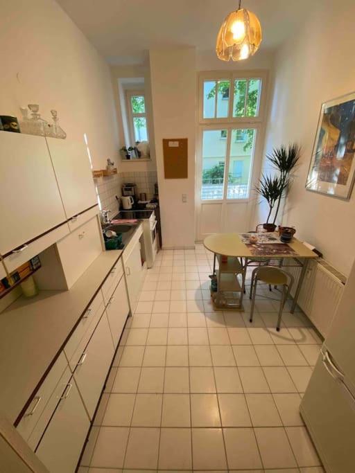 Schone Altbauwohnung Mit Grun In Ruhiger Lage Leipzig Exteriör bild